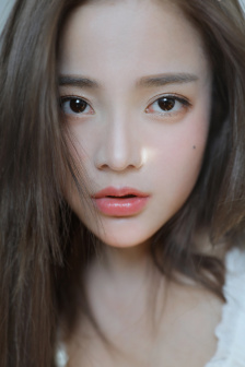 变成黑皮辣妹和死党做了